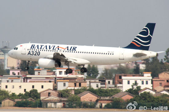 ���_�S�����չ�˾�Ŀտ�A320����(l��i)��΢���W(w��ng)��@D--Lee����